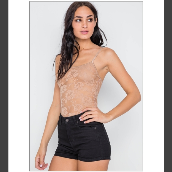 Peak-a-boo Floral lace top/intimate - Picture 7 of 7